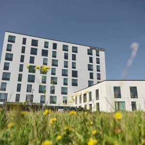 005 White House Exterior