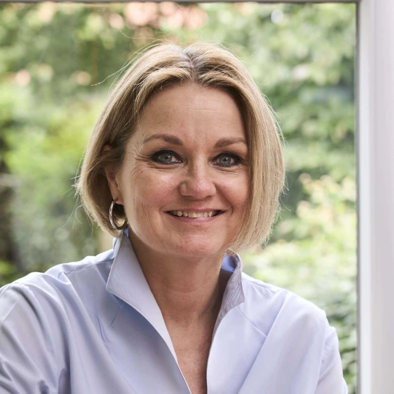 Fru SEO Glenna 10 Web_citatbillede